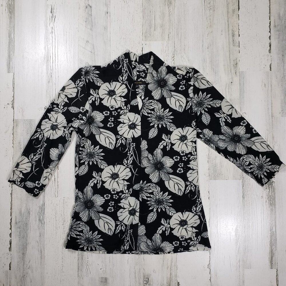 BCBGMaxAzria Black & White Floral Print Top Women's Size Small
